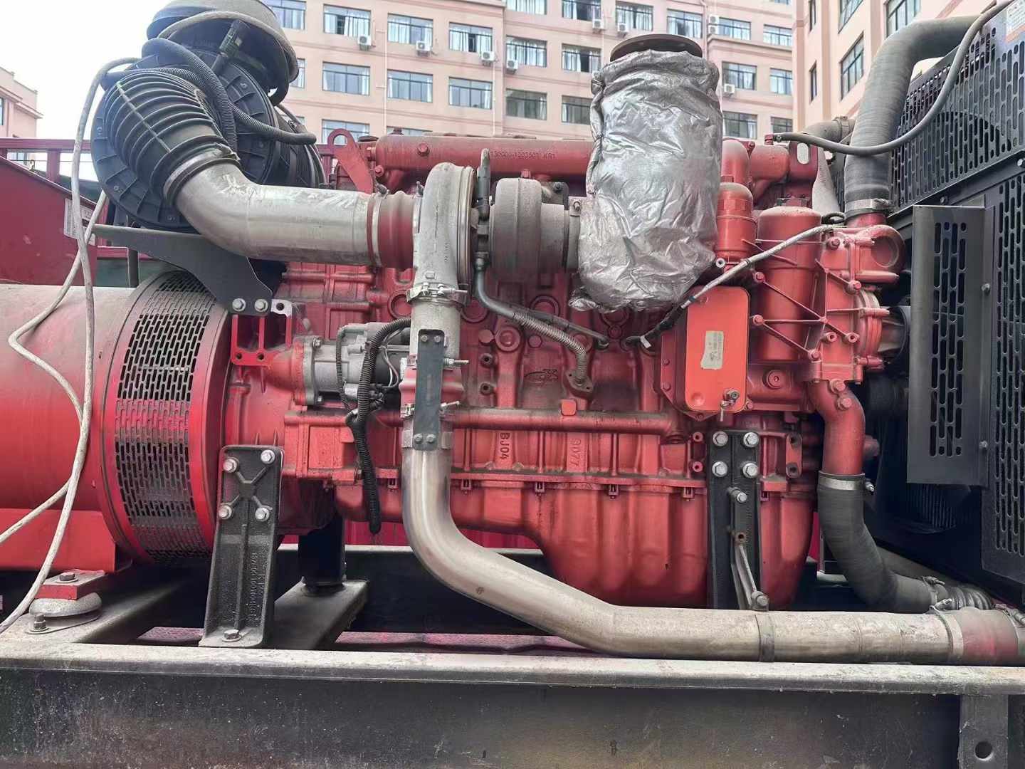 连南如何选择适合 600kW 柴油发电机组的过载保护器？